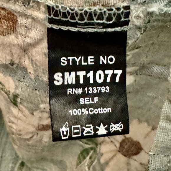 POL Cotton Gauzy Lightweight Floral Plaid Button Down Cuffed Sleeve Blouse - Picture 10 of 11